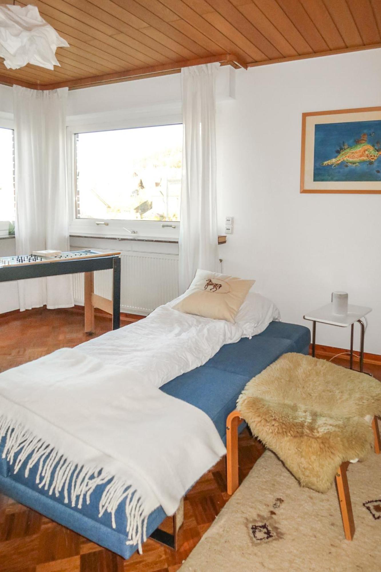 Homestay - Panoramablick Ueber Buedingen Екстериор снимка