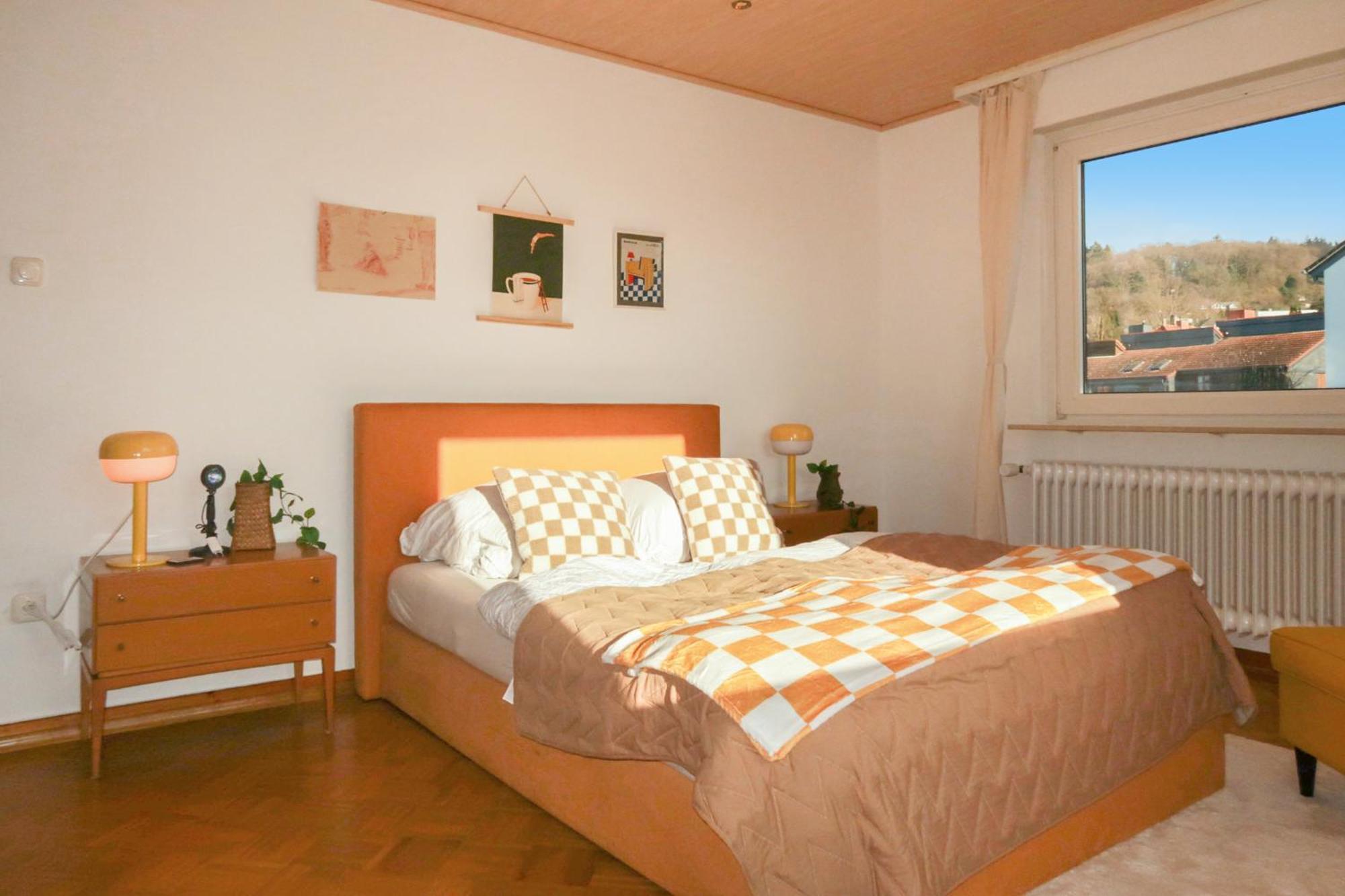 Homestay - Panoramablick Ueber Buedingen Екстериор снимка